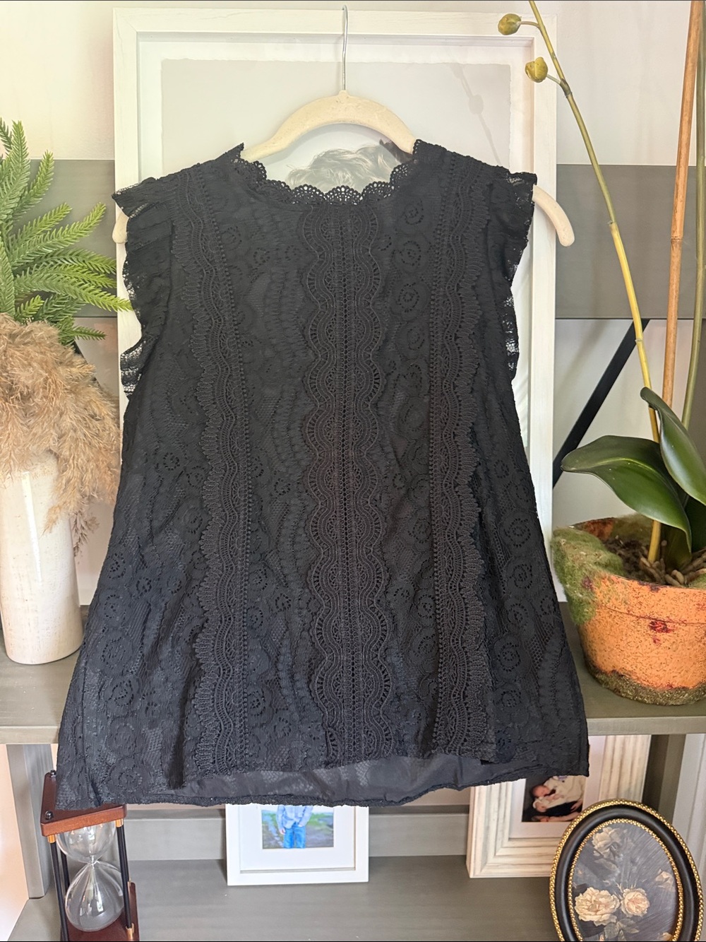 SHEIN Black Lace Sleeveless Blouse